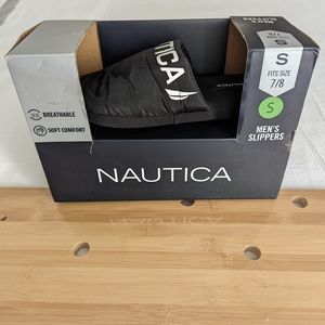 New in Box Nautica Puffer Warm Slipper Slide size 7/8 S.